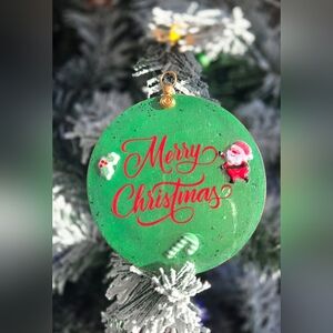🎄 “Merry Christmas” Green Wooden Ornament – Resin Coated 🎄